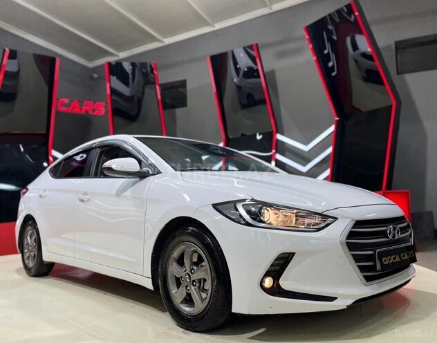Hyundai Elantra-8