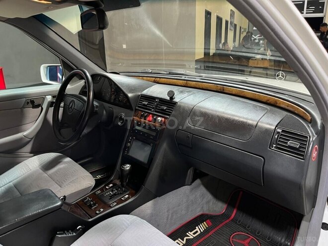 Mercedes C 240 1998, 289,009 km - 2.4 л - Sumqayıt