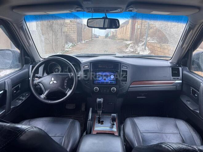 Mitsubishi Pajero 2007, 223,000 km - 3.0 l - Bakı