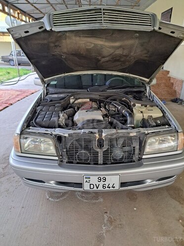 Mercedes C 230 2000, 274,000 km - 2.3 l - Saatlı