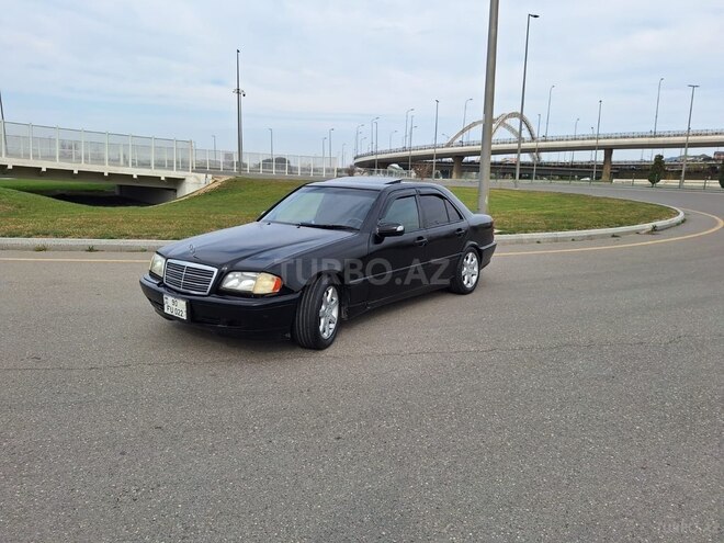 Mercedes C 230 1997, 495,000 km - 2.3 l - Bakı