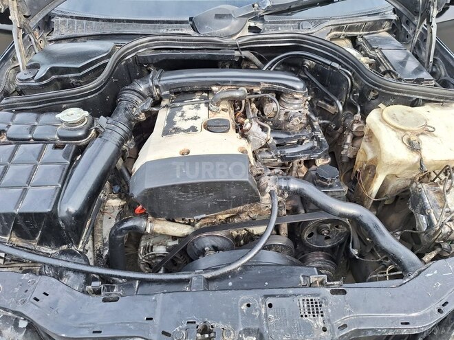 Mercedes C 230 1997, 495,000 km - 2.3 l - Bakı