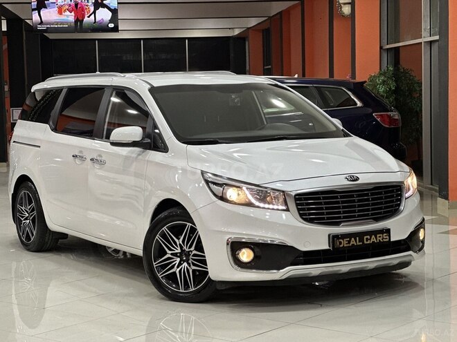 Kia Carnival 2015, 245,000 km - 2.2 l - Bakı