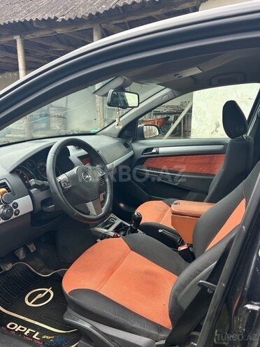 Opel Astra 2006, 352,000 km - 1.3 l - Bakı