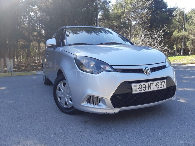 MG 3 2011, 179,800 km - 1.3 l - Sumqayıt