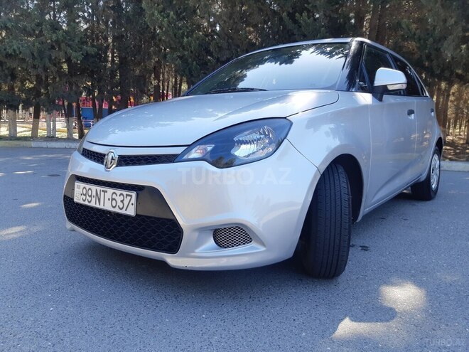 MG 3 2011, 179,800 km - 1.3 l - Sumqayıt