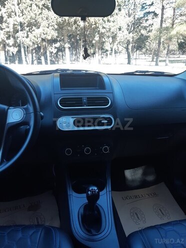 MG 3 2011, 179,800 km - 1.3 l - Sumqayıt