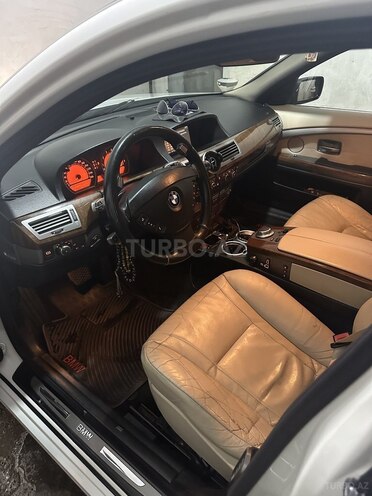 BMW 730 2006, 266,800 km - 3.0 l - Bakı