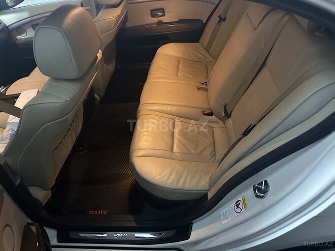 BMW 730 2006, 266,800 km - 3.0 l - Bakı