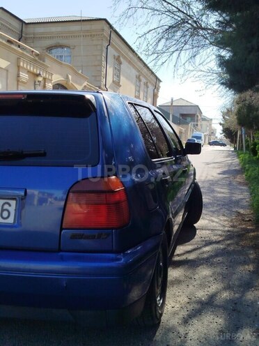 Volkswagen Golf 1996, 200,000 km - 1.4 л - Bakı
