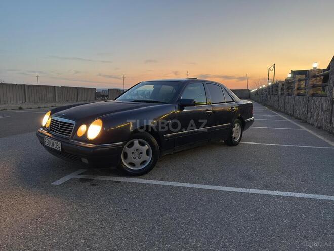 Mercedes E 200 1997, 453,000 km - 2.0 l - Bakı