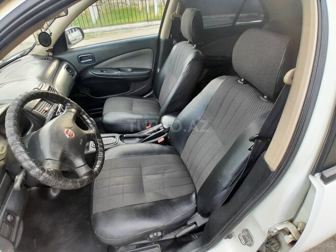 Nissan Sunny 2004, 400,000 km - 1.6 л - Mingəçevir