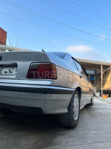 BMW 318 1995, 480,000 km - 1.8 l - Bakı
