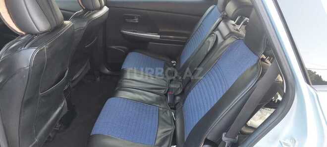 Toyota Prius V 2015, 260,000 km - 1.8 l - Bakı