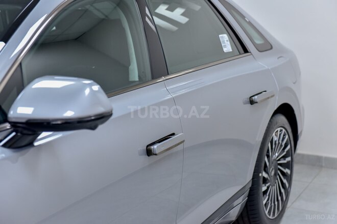 Hyundai Azera-29