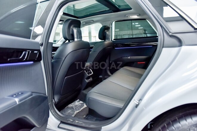 Hyundai Azera-47