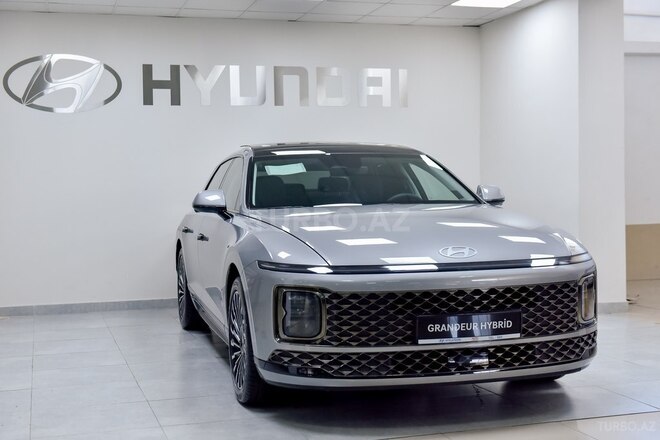 Hyundai Azera-10