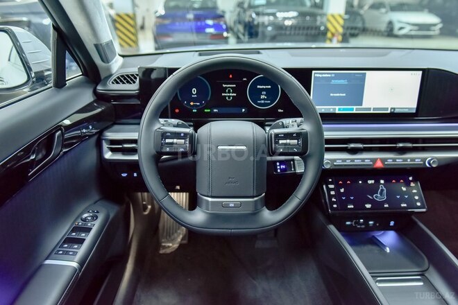 Hyundai Azera-39