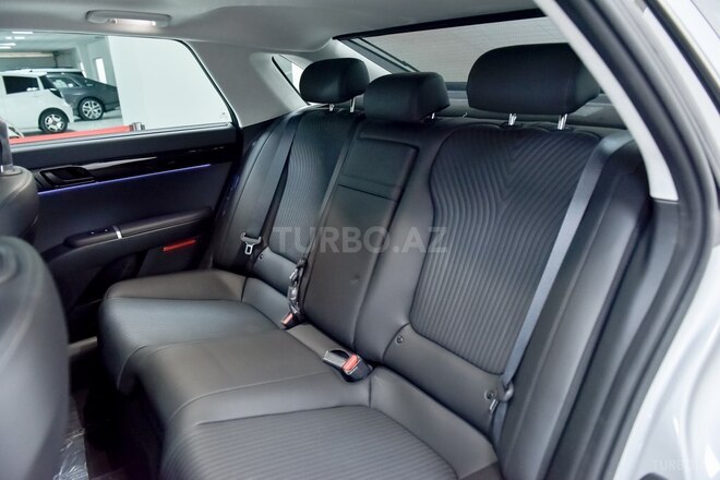 Hyundai Azera-15