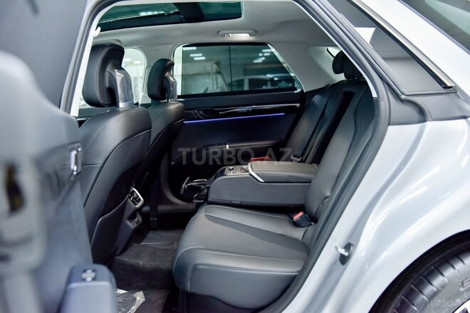 Hyundai Azera-48