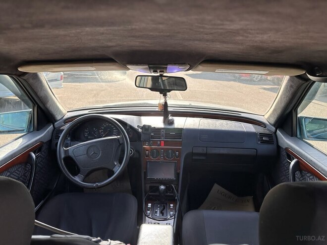 Mercedes C 200 1995, 415,000 km - 2.0 l - Lənkəran