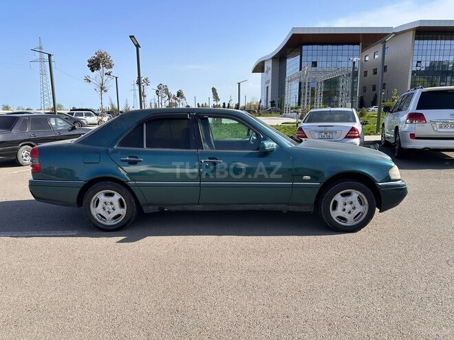 Mercedes C 200 1995, 415,000 km - 2.0 l - Lənkəran