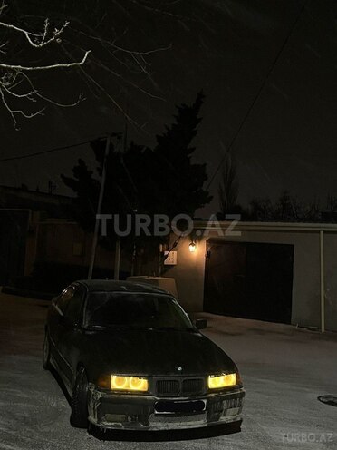 BMW 320 1993, 350,000 km - 2.0 l - Bakı