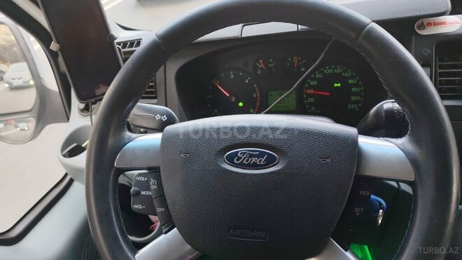 Ford Transit 2011, 195,000 km - 2.4 л - Bakı