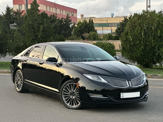 Lincoln MKZ-5