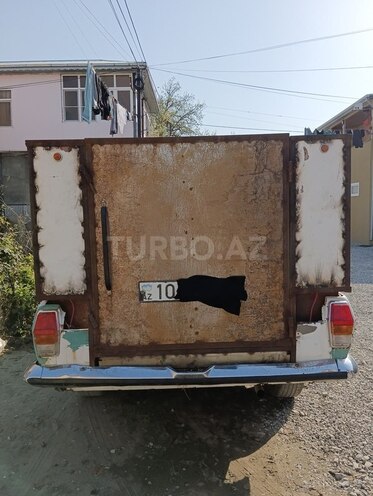 GAZ 24 1976, 76,000 km - 2.5 l - Göyçay