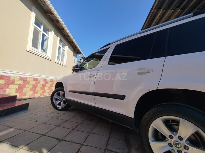Skoda Yeti 2012, 234,433 km - 1.2 l - Bakı