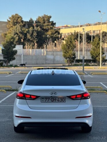 Hyundai Elantra 2017, 114,000 km - 2.0 л - Bakı