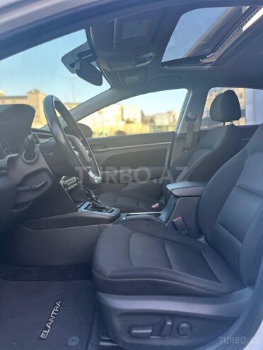 Hyundai Elantra 2017, 114,000 km - 2.0 л - Bakı
