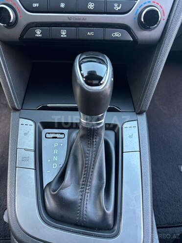 Hyundai Elantra 2017, 114,000 km - 2.0 л - Bakı