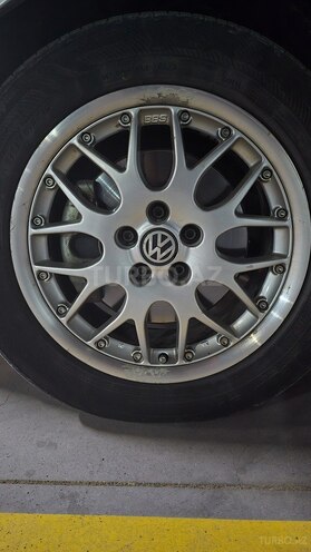 Volkswagen  2001, 245,800 km - 1.8 л - Bakı