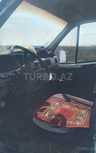 GAZ 32212 2001, 300,000 km - 2.4 l - Biləsuvar