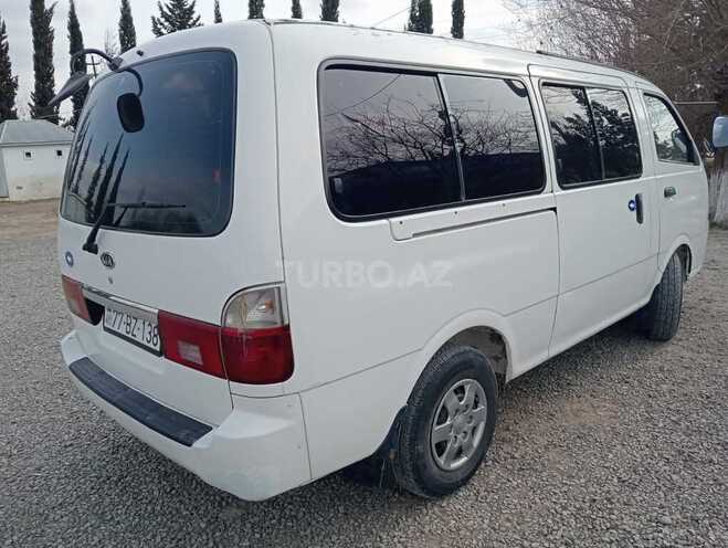 Kia Pregio 2004, 237,000 km - 2.7 l - Salyan