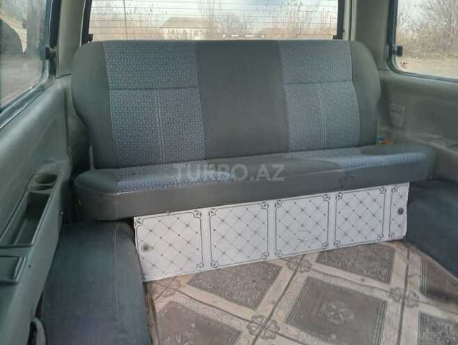 Kia Pregio 2004, 237,000 km - 2.7 l - Salyan