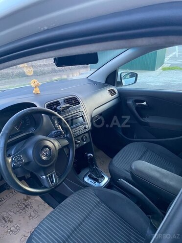 Volkswagen Polo 2012, 218,000 km - 1.6 л - Bakı