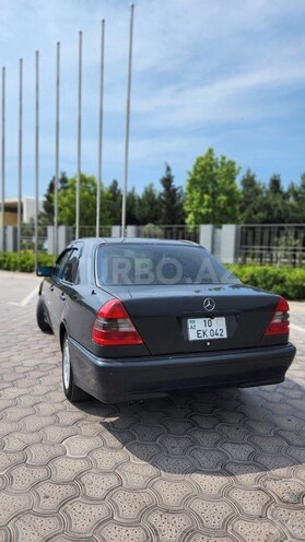 Mercedes C 220 1995, 345,000 km - 2.2 l - Bakı