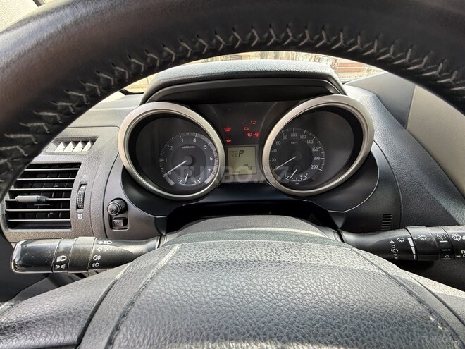Toyota Land Cruiser Prado 2012, 219,000 km - 2.7 l - Bakı