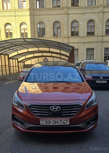 Hyundai Sonata-1