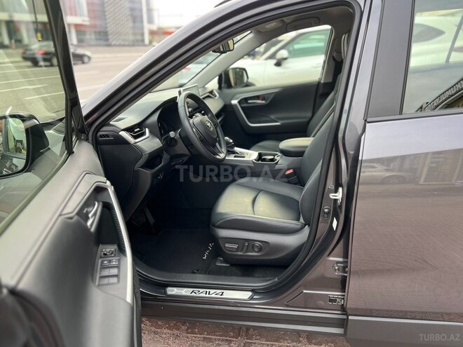 Toyota RAV4 2020, 9,513 km - 2.0 л - Bakı