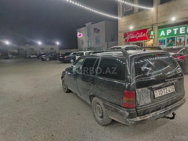 Opel Astra 1995, 238,000 km - 1.6 l - Bakı