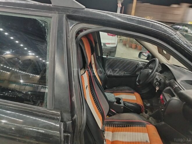 Opel Astra 1995, 238,000 km - 1.6 l - Bakı