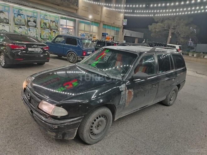 Opel Astra 1995, 238,000 km - 1.6 l - Bakı