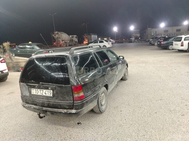Opel Astra 1995, 238,000 km - 1.6 l - Bakı