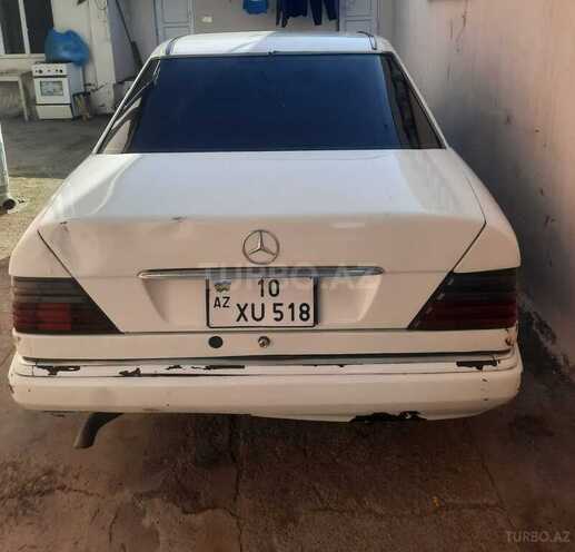 Mercedes E 250 1994, 400,000 km - 2.5 л - Gəncə