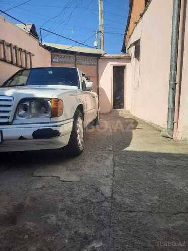 Mercedes E 250 1994, 400,000 km - 2.5 л - Gəncə
