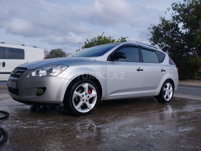 Kia Ceed 2008, 300,000 km - 1.6 л - Bakı